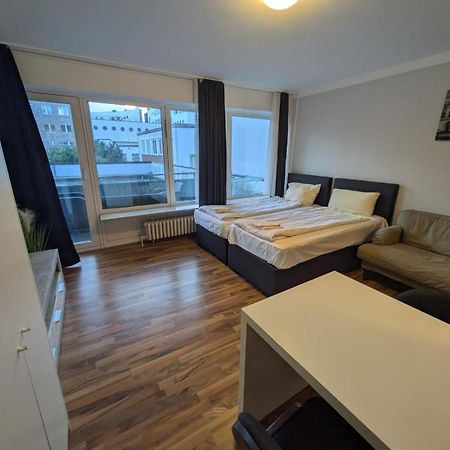 1,5-Zimmer Apartment Mit Balkon Am Hauptbahnhof Neumünster Exterior foto